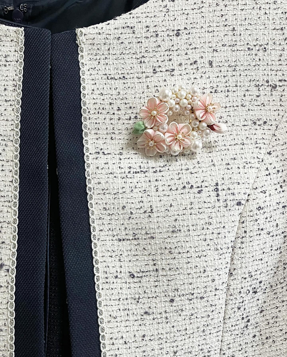 ⁂つまみ細工⁂桜のブローチ 1枚目の画像
