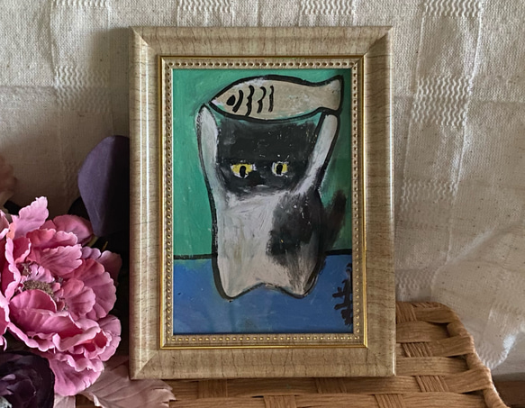 絵画。原画【可愛い猫ちゃんとワンちゃん】 絵画。原画手描き【かわいい猫ちゃんが魚を持ち上げている