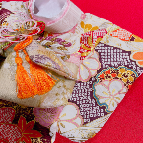 即納✨犬の着物✨犬用本格大振袖 M ピンク 正絹金彩入り