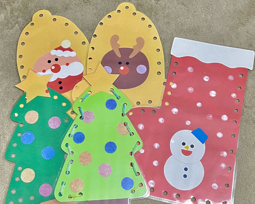 クリスマス ブーツ 製作キット 紐通し 壁面飾り 冬 保育 高齢者 クラフト
