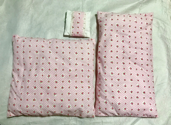 【早割新春福袋2024】ぽぽちゃんのバラ模様のお布団とパジャマ 3枚目の画像