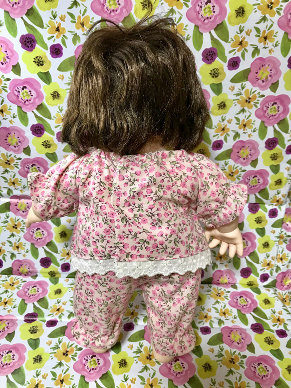 ぽぽちゃんのピンクのお花模様のパジャマ 3枚目の画像