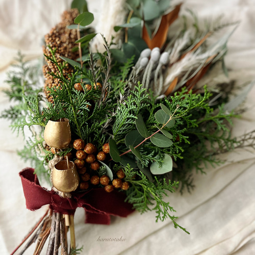 パンパスグラスの木　/ ベルガムナッツ　ドライフラワー　スワッグ　クリスマス パンパスグラスの木 / ベルガムナッツ ドライフラワー スワッグ クリスマス