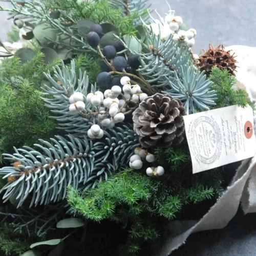 生の針葉樹たっぷり~モミの木入り~フレッシュクリスマススワッグ