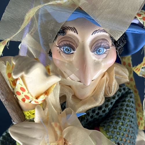 魔女人形 縁起物 幸福を与える白魔女人形 手作り ヨーロッパ 人形