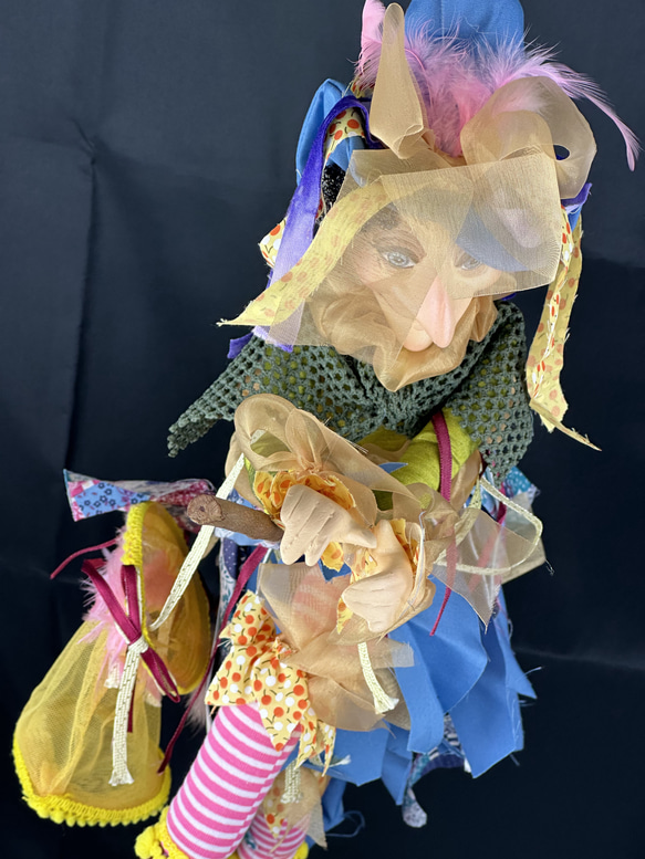 魔女人形　縁起物　幸福を与える白魔女人形　手作り　ヨーロッパ　人形 8枚目の画像