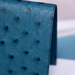 高級オーストリッチ革使用した二つ折り財布。手縫い財布です 4枚目の画像