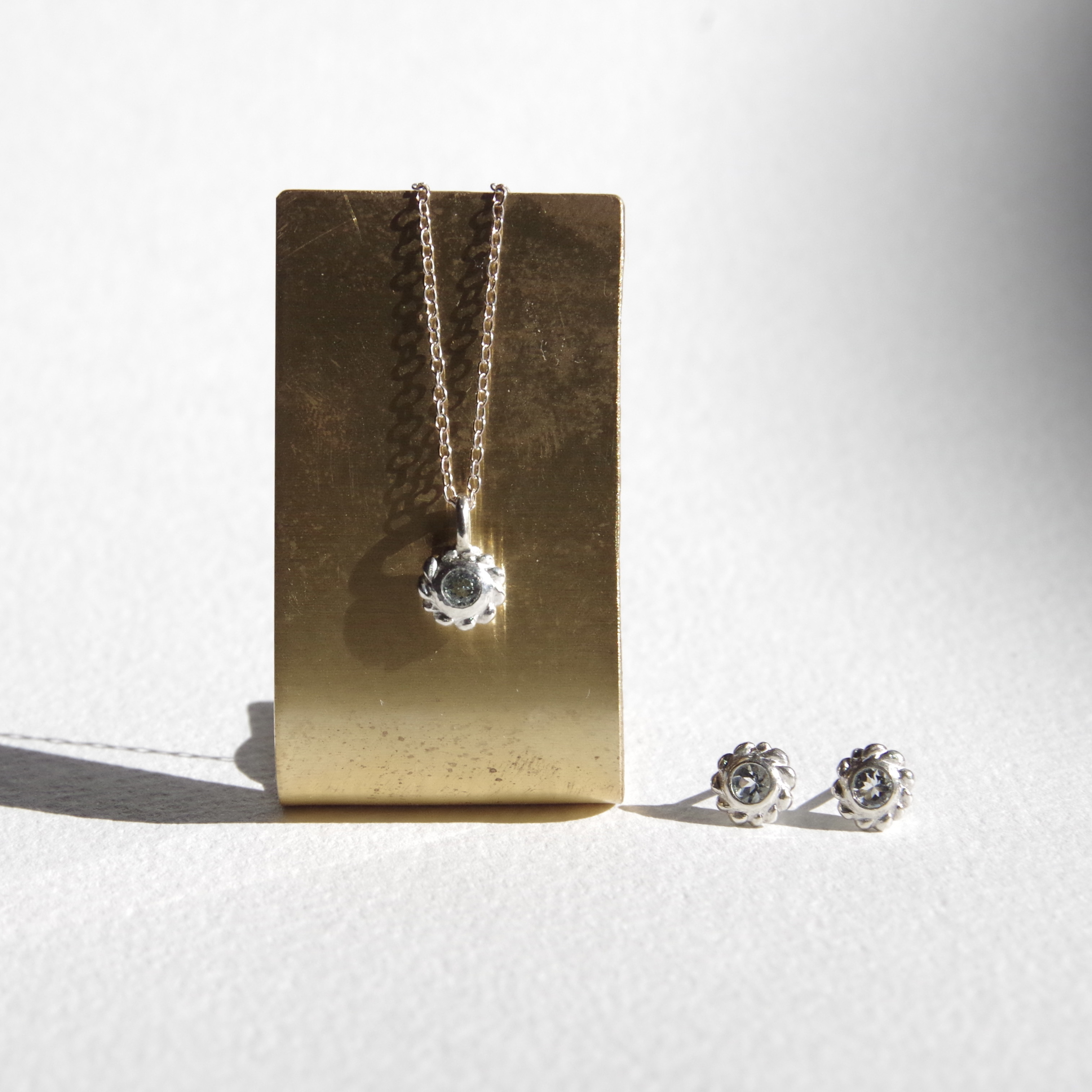 SV Flower Cupcake Aquamarine necklace&pierces