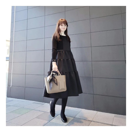 重ね着コーデも叶う◎】ワッシャーマットサテン ティアードワンピース  