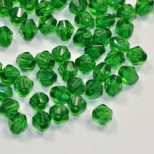 お徳用 プラビーズ アクリルビーズ ソロバン型 4mm エメラルド 濃いめ