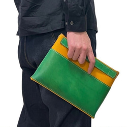 【現物販売・サンプルセール】iPadも入るA5サイズの革製4WAYバッグインバッグ ショルダー サコッシュ 10枚目の画像