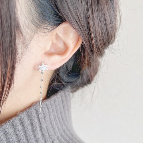 JORIE】雪の結晶 2way 揺れるデザインチェーン サージカル JORIE】雪の結晶 2way 揺れるデザインチェーン サージカル
