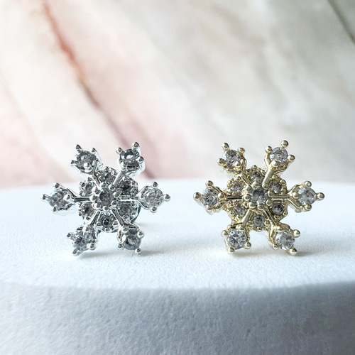 JORIE】雪の結晶 2way 揺れるデザインチェーン サージカル