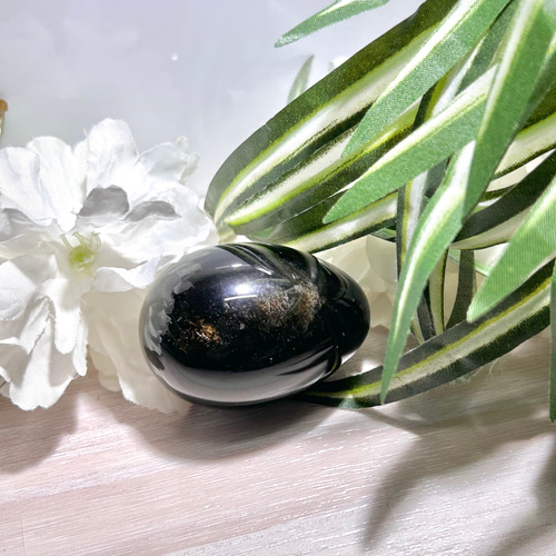 艶々 たまご型 天然石 ゴールデンオブシディアン（黒曜石）1個
