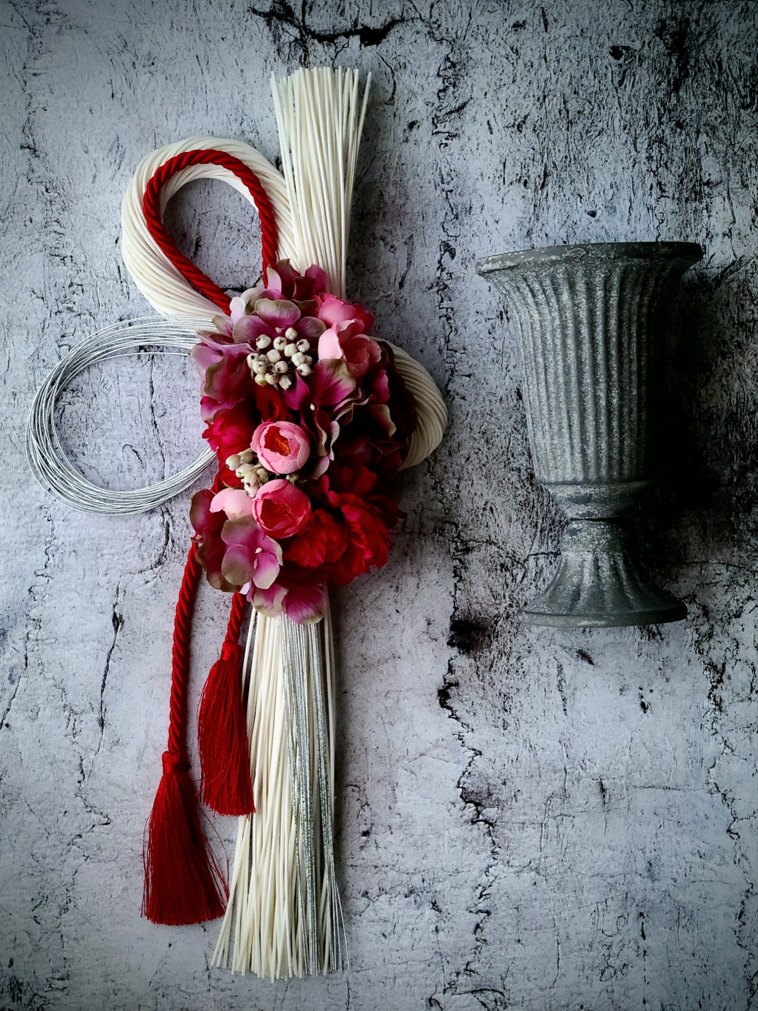 新作✩.*˚お正月 しめ縄飾り ～フラワーアレンジメント～現品限り