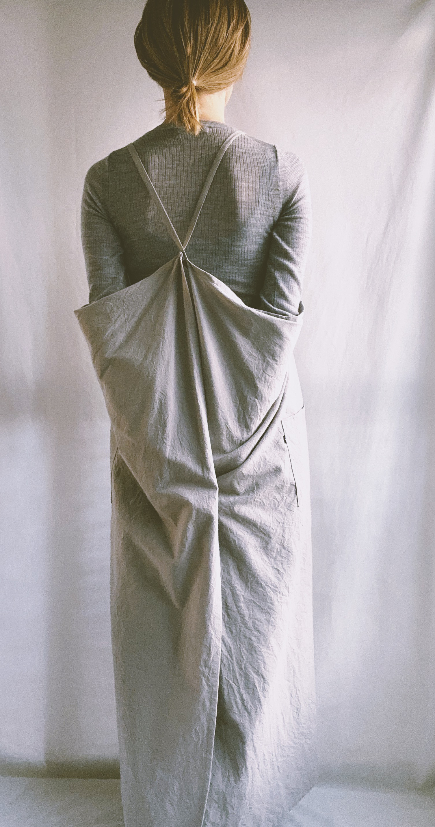 エプロンロング クロス　ワイド ホワイト他。全9色。◇2026年2月下旬納品◇スミクロ1点即納可能です。