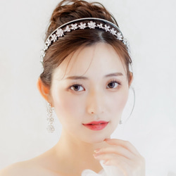 MA200 ウェディング ナチュラル ヘッドドレス　カチューシャ ブライダル ヘアアクセサリー 結婚式 前撮り 卒業式 1枚目の画像