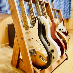 24時間以内に発送】手作り木工 木製三味線スタンド （オイル仕上げ