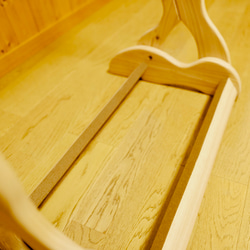 【オーダー品】手作り木工　木製ギタースタンド （ナチュラル） ４本掛け 7枚目の画像