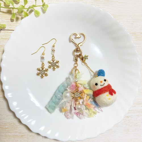 ✿ゆか様用✿羊毛フェルト✿ニッコリゆきだるまさん✿ミニカゴアレンジ✿クリスマス✿ ✿ゆか様用✿羊毛フェルト✿ニッコリゆきだるまさん✿ミニカゴ