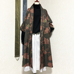 大島紬で作ったコート　寒草 1枚目の画像