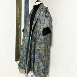 大島紬で作ったコート　木の葉 2枚目の画像