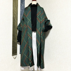 大島紬で作ったコート　冬芽 1枚目の画像