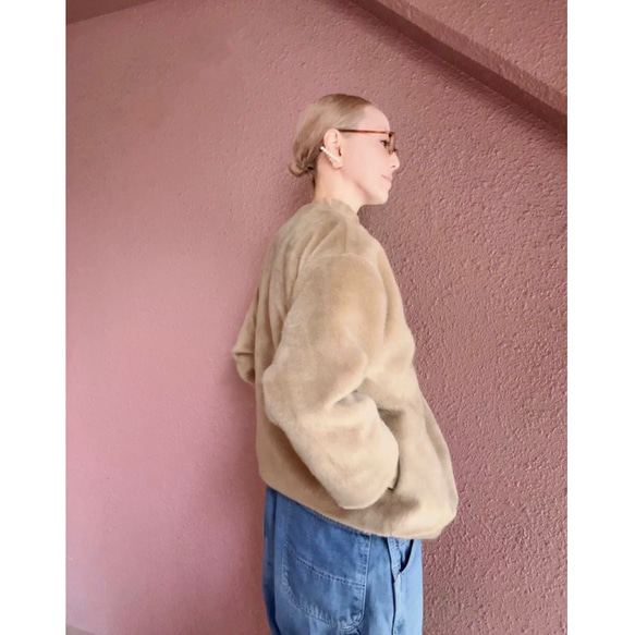 RATA❤️特製優質面料❤️成人超保暖冬季外套❤️百搭時尚，可輕鬆搭配現代或復古服飾❤️米色絨毛 第12張的照片