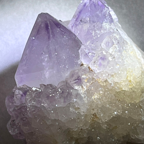 マルチターミネーション✨　精霊を呼ぶ石　カクタスアメジスト　サボテン水晶　原石 精霊を呼ぶ石✨レインボー カクタスアメジスト サボテン水晶