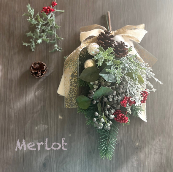 ワークショップに展示♡チョコレート色のダリアのリース