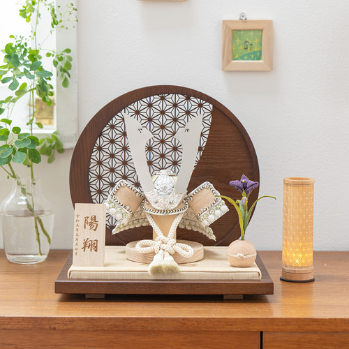 ことのオリジナル兜（5Y-0811）（ゆき）｜コンパクトな五月人形｜節句