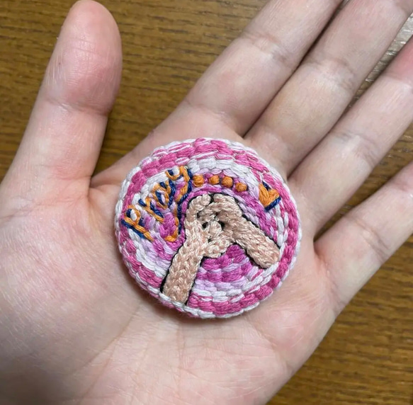 刺繍brooch 1枚目の画像