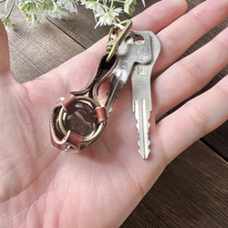 "Iris Smoky Quartz Keychain" アイリススモーキークォーツお守りキーホルダー 6枚目の画像