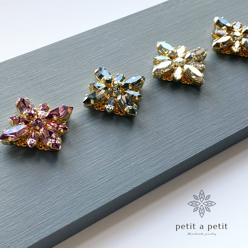 Creema限定 スワロフスキー®ブローチ ペアセットclématite デニム 