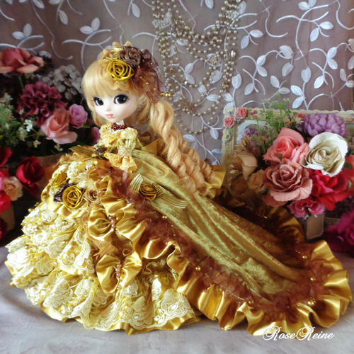 XmasSale アンネローゼ王妃クラシカルモーブピンクの豪華フリルドール