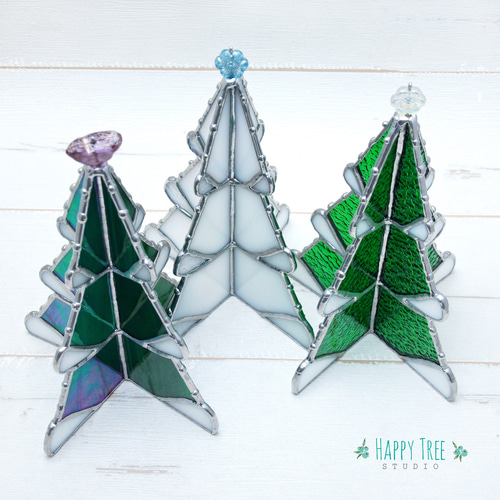 ステンドグラス 冬のツリー ＜白＞ ブルーの小花 クリスマス 自分にご