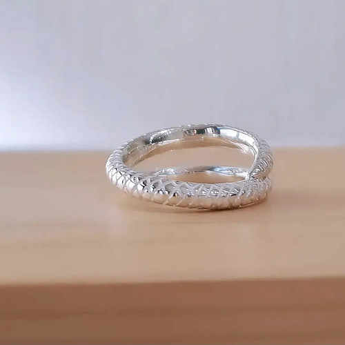 蛇柄リング 】蛇リング 蛇アクセサリー シルバー蛇 蛇ジュエリー