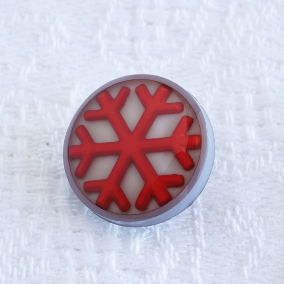 (2個) 15mm スノーフレークのボタン ≪A≫ フランス製　☆ クリスマス 雪の結晶 3枚目の画像