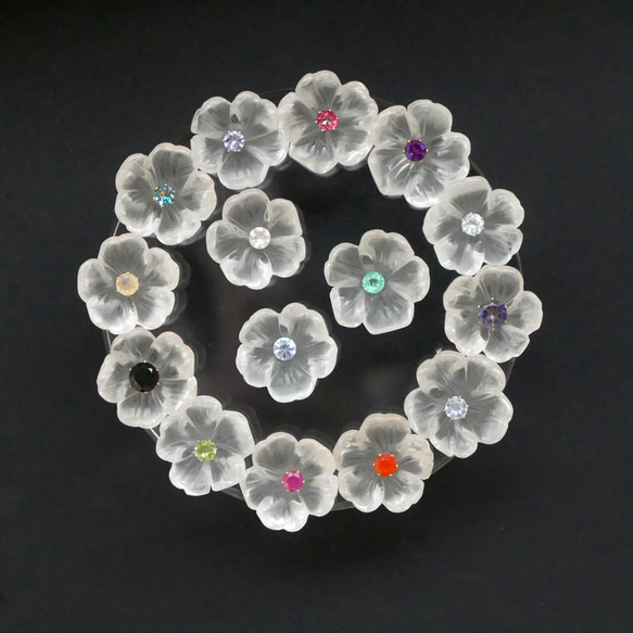 【選べる誕生石】クリスタルフラワーと一粒天然石のピアス　クリア　ギフト　シンプル　サージカルステンレス　　母の日 2枚目の画像