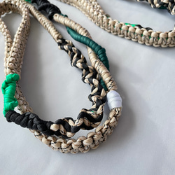 『特集掲載』【長さ選べる】パラコードで作るスマホショルダーストラップ(カラフルグリーン) 7枚目の画像