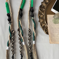 『特集掲載』【長さ選べる】パラコードで作るスマホショルダーストラップ(カラフルグリーン) 8枚目の画像