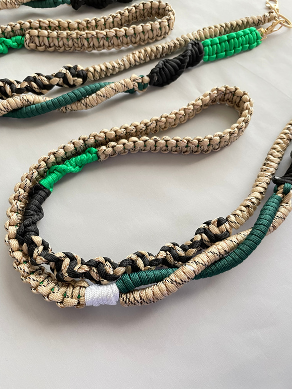 『特集掲載』【長さ選べる】パラコードで作るスマホショルダーストラップ(カラフルグリーン) 6枚目の画像