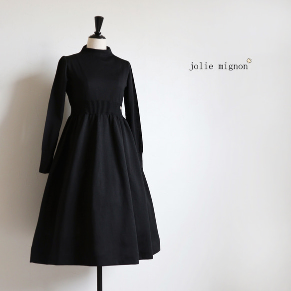 【尺寸可以選擇！ ] WHOLEGARMENT 圓領洋裝 [黑色] 第1張的照片