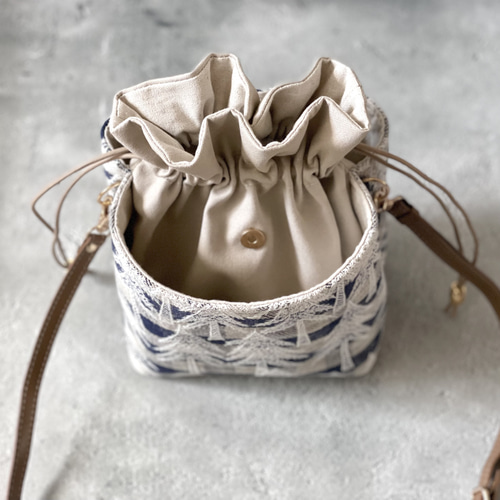 ⚮̈ミナペルホネン land theater ネリオバッグ あおり巾着バッグ  