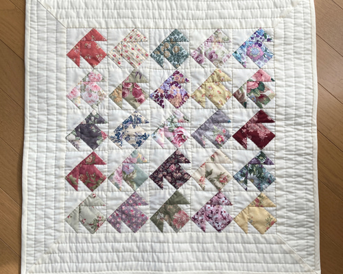 パッチワーク、タペストリー 花と鳥のタペストリー* | パッチワークキット,パッチワーク