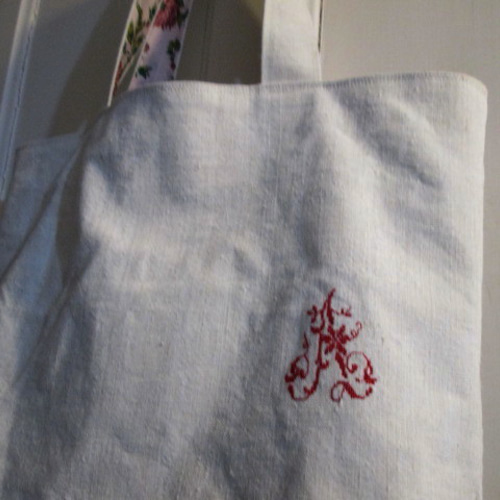 フランスアンティークシャンブルリネン赤クロスステッチイニシャルと