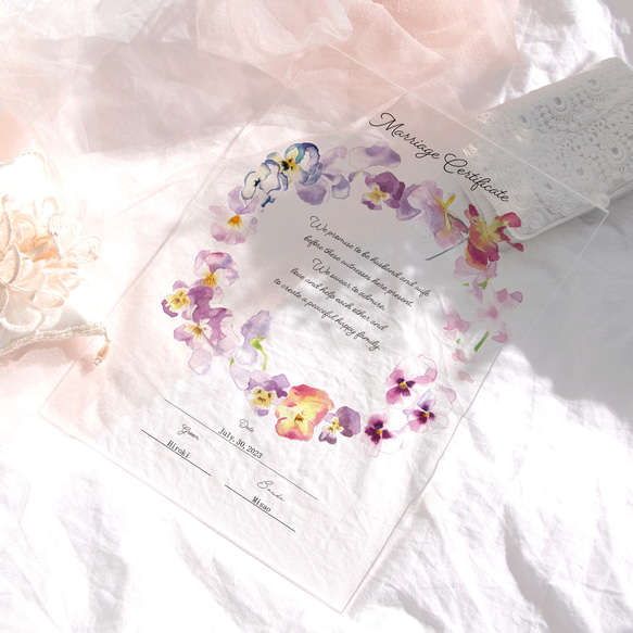 結婚証明書 アクリル  小さなお花の水彩イラスト 誓約書 ウェルカムスペースにも クリア 透明 2枚目の画像