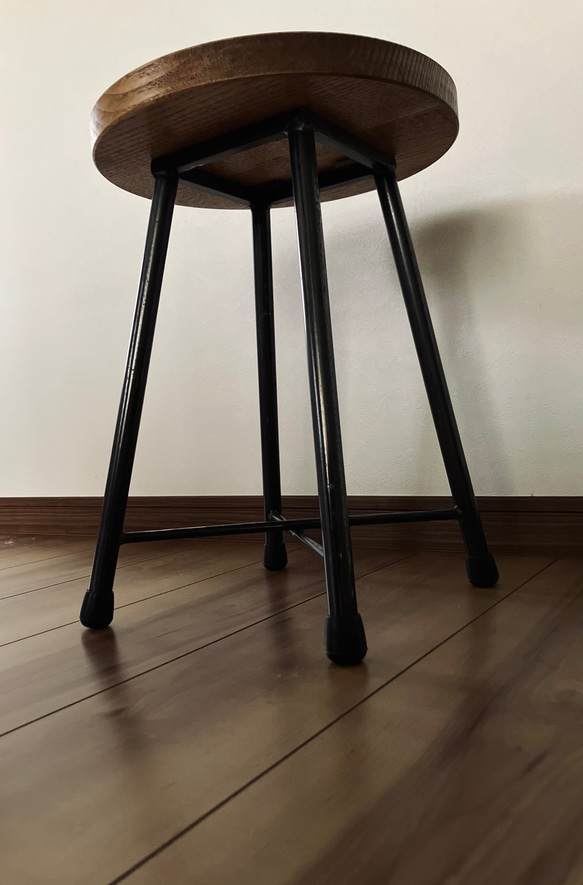 ラウンドスツール　Flower stand φ300 H410 cafe stool 4枚目の画像