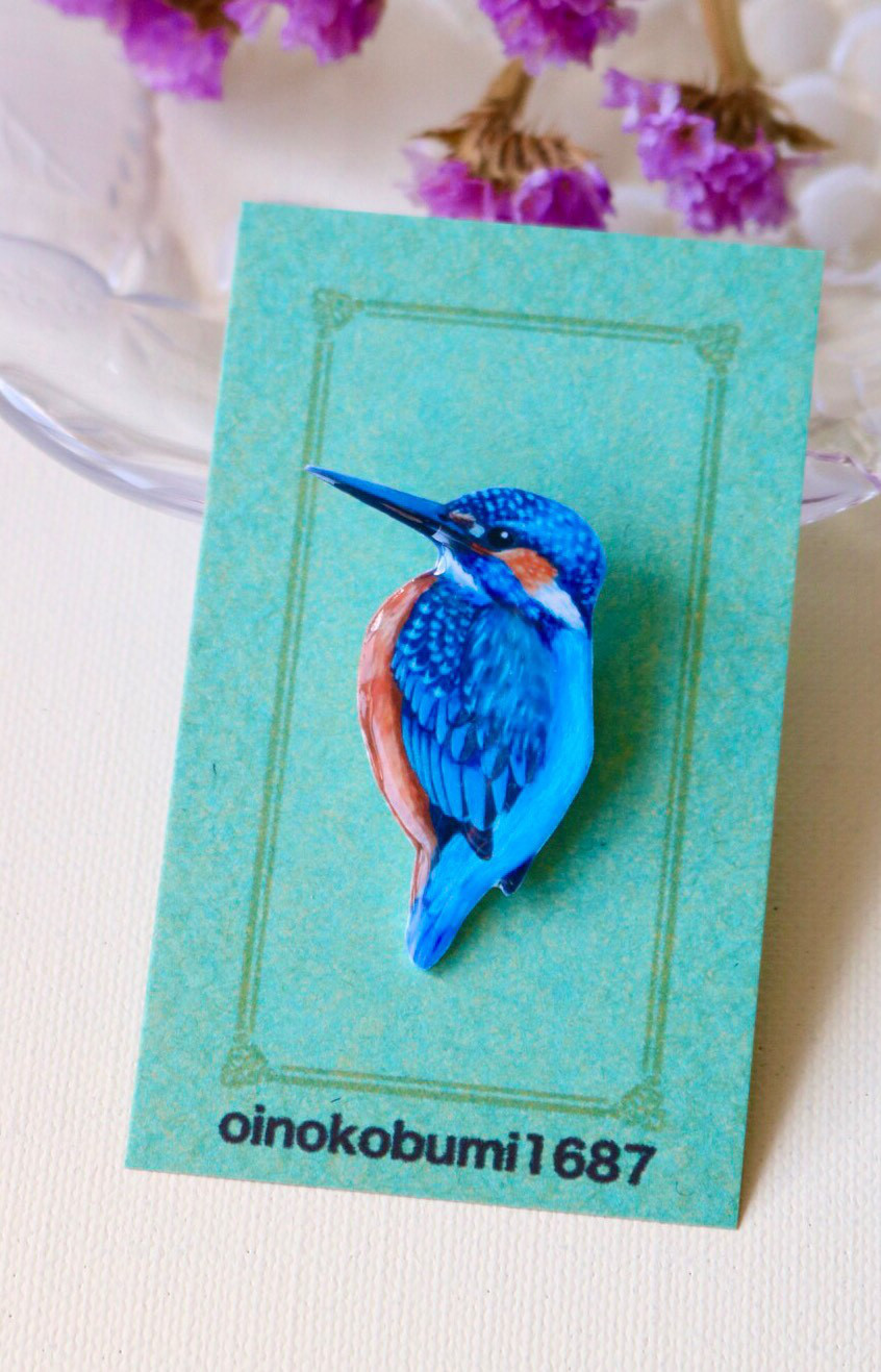 再販】カワセミブローチ 小鳥 青い鳥 野鳥 バード ブローチ レジン