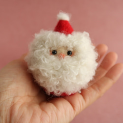 ✿羊毛フェルト✿もじゃもじゃおひげのサンタさん✿2025✿ モコモコおひげのサンタクロース 受注制作 羊毛フェルト makinosu